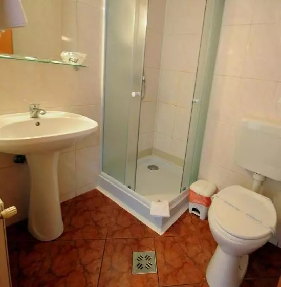 בית מלון כפרי Everest