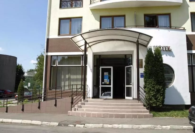 בית מלון כפרי Everest