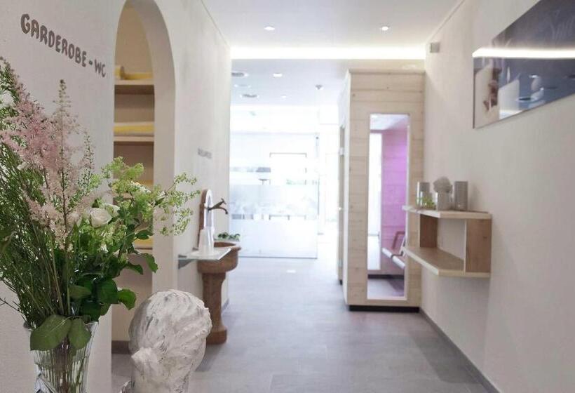 ホテル Garni Rifflsee