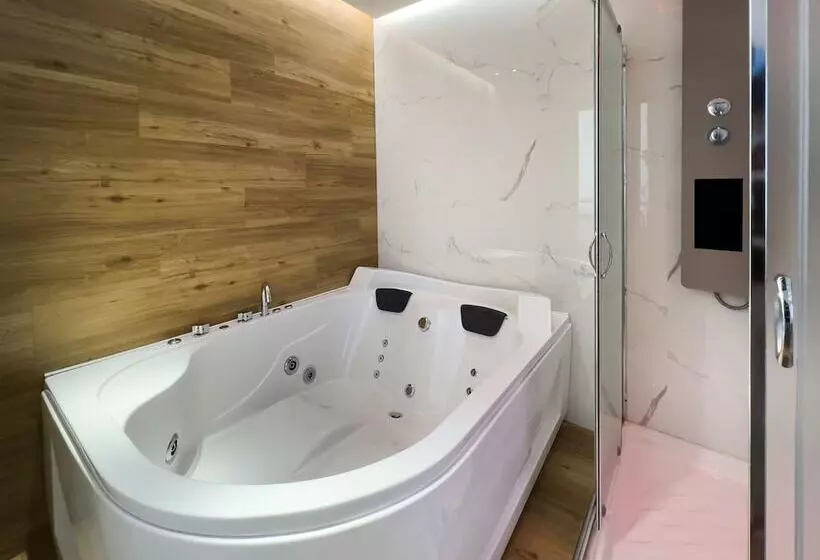 هتل Gran Sasso & Spa