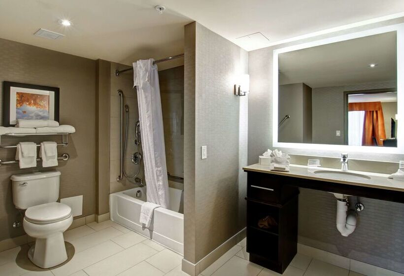 Hotel Homewood Suites Ajax, Ontario, Canada