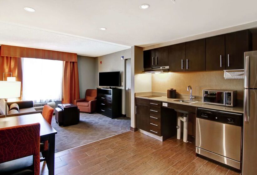 Hotel Homewood Suites Ajax, Ontario, Canada