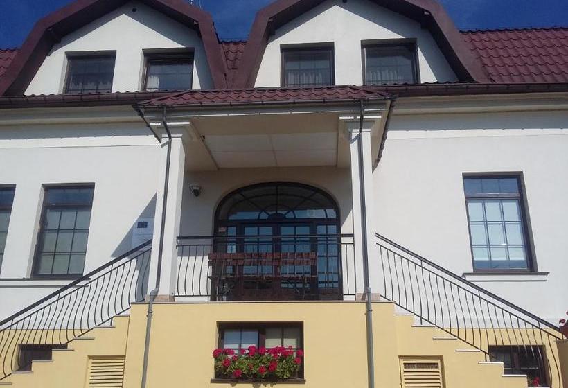 בית מלון כפרי Jedlina