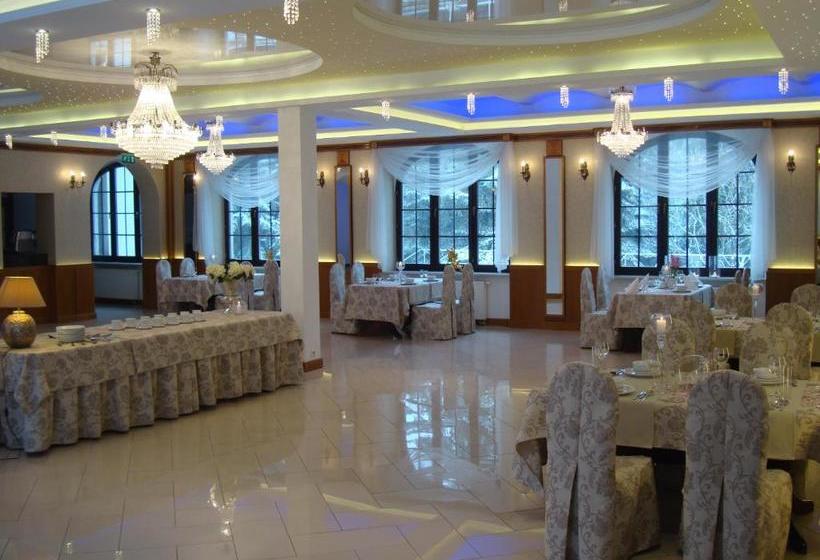 בית מלון כפרי Jedlina