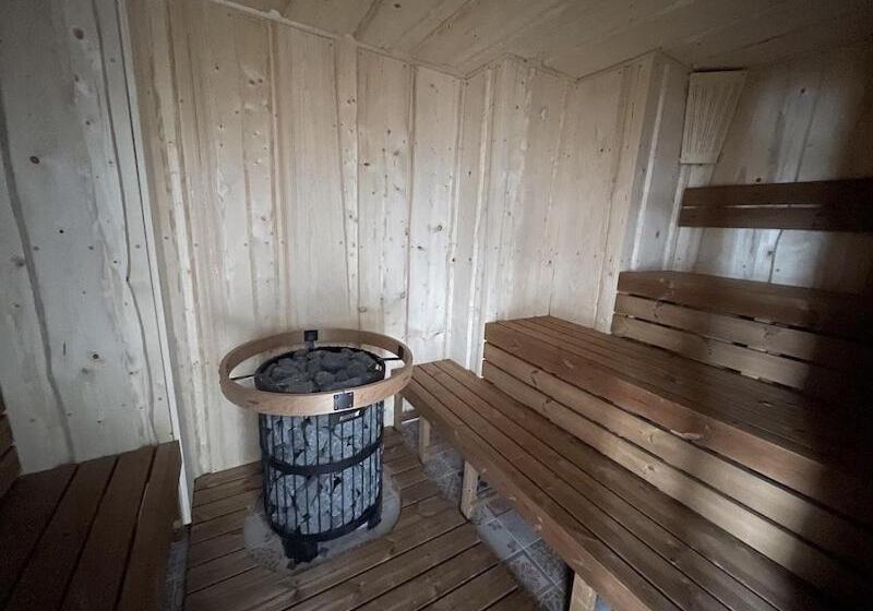 בית מלון כפרי Kristian