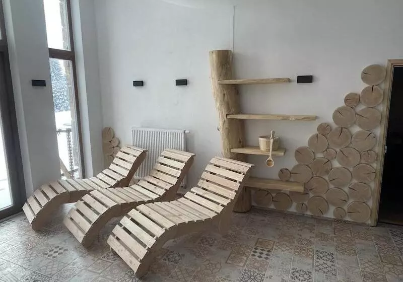 בית מלון כפרי Kristian