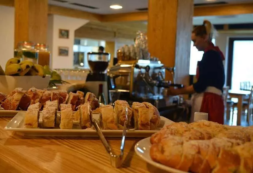 בית מלון כפרי Kristian