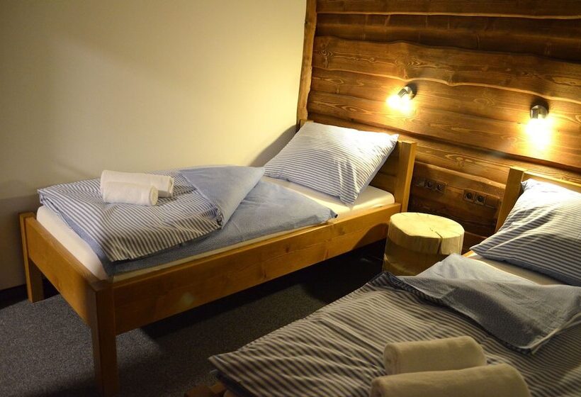 בית מלון כפרי Kristian