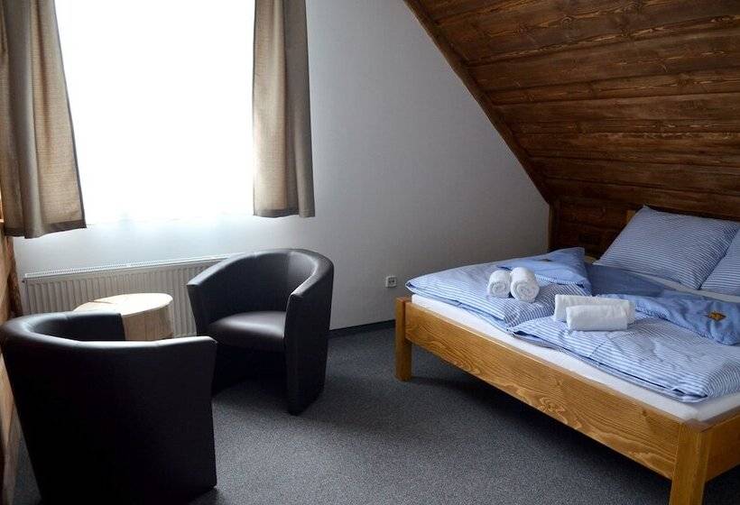 בית מלון כפרי Kristian