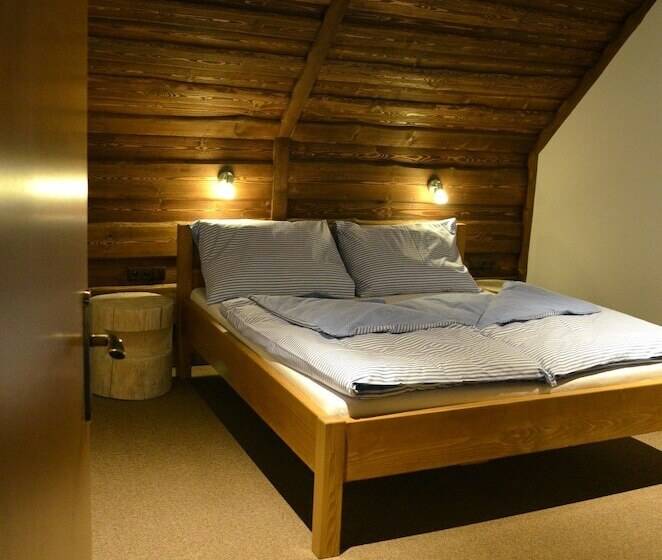 בית מלון כפרי Kristian