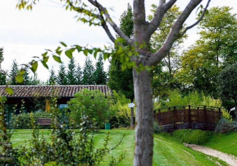 ホテル Le Grotte Dei Saraceni