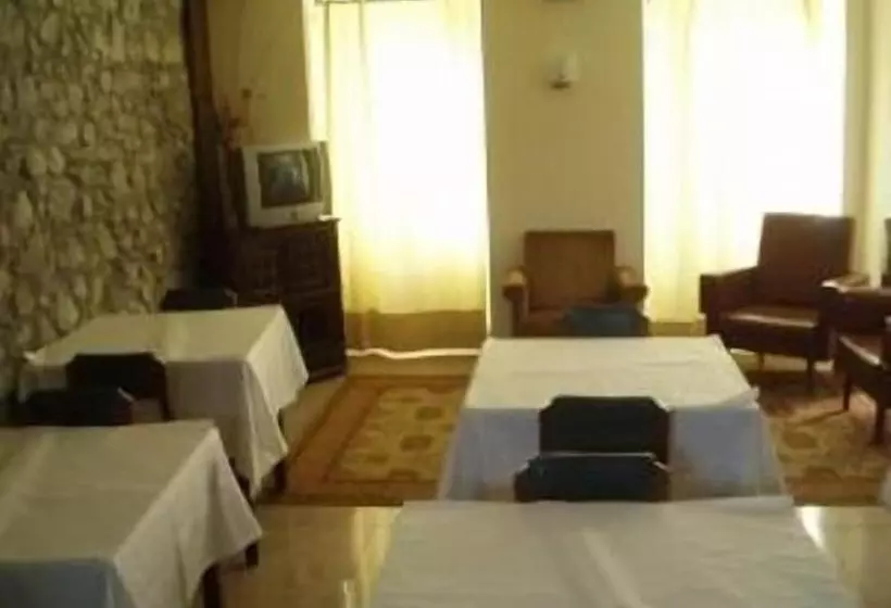 Hotel Pensao Lourenco