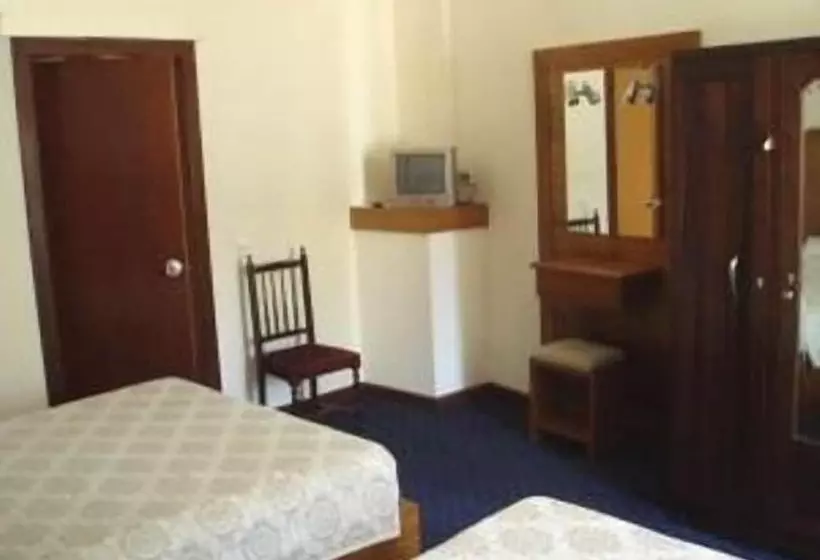 Hotel Pensao Lourenco