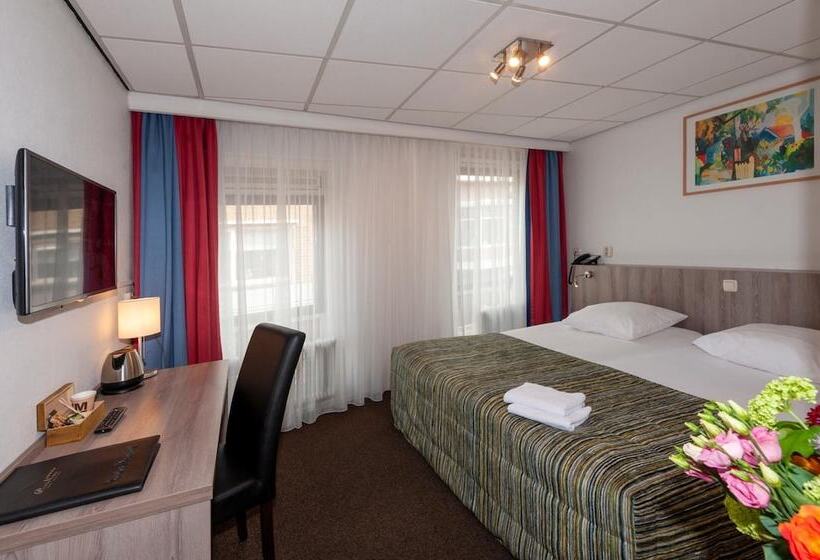 Отель Petit Nord