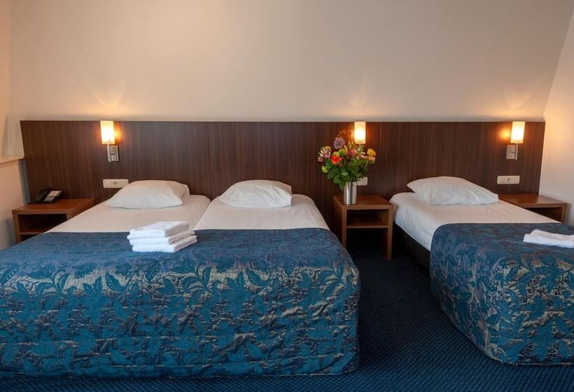 Отель Petit Nord