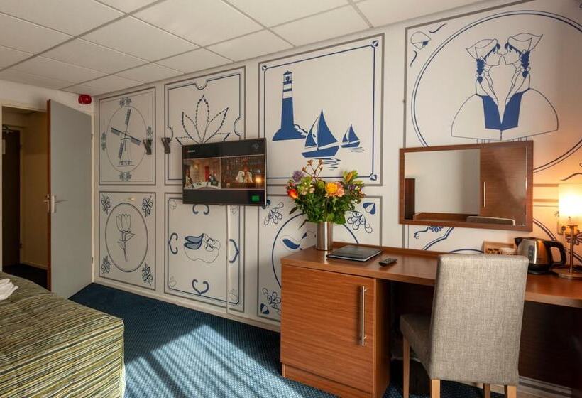 Отель Petit Nord