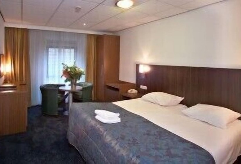 Отель Petit Nord