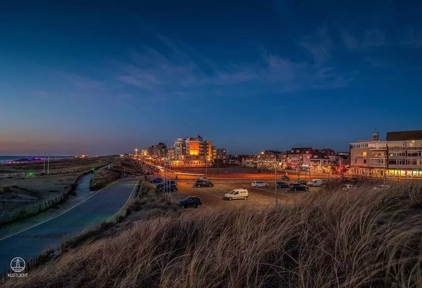 酒店 Prominent Inn