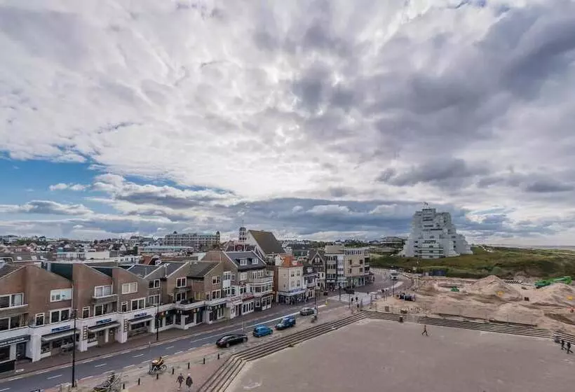 酒店 Prominent Inn