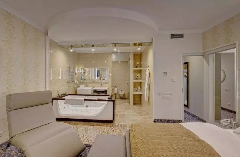 בית מלון כפרי Residence