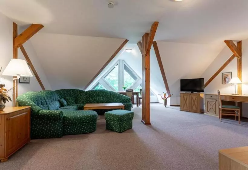 هتل Sanatorium Mariot