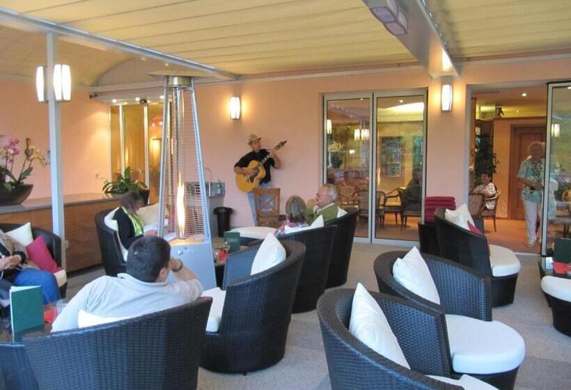 בית מלון כפרי & Spa Cacciatori