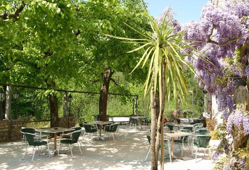 בית מלון כפרי & Spa Cacciatori