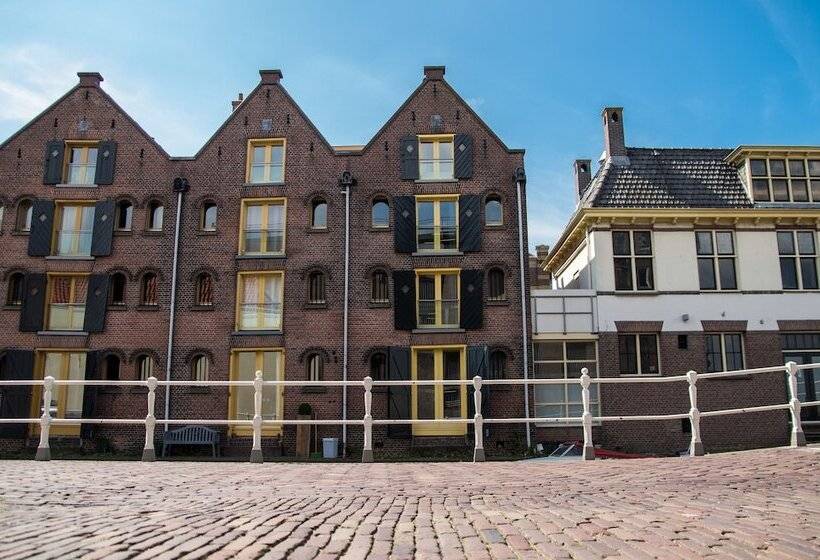 Kings Inn City Hostel