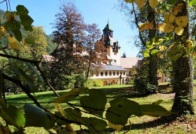 Naturhotel Schloss Kassegg