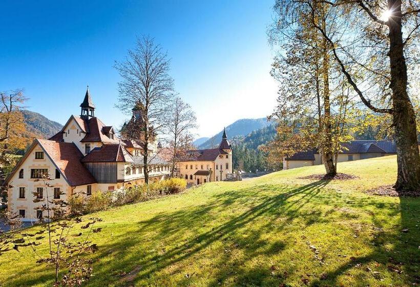 Naturhotel Schloss Kassegg