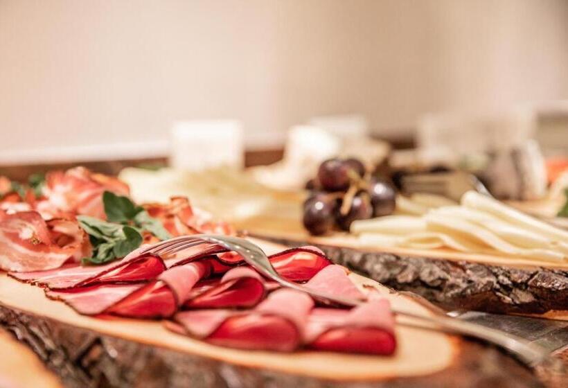 Naturhotel Schloss Kassegg