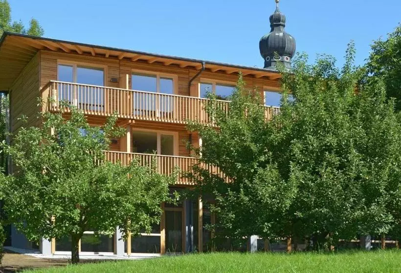 ペンション Gasthof Neumayr