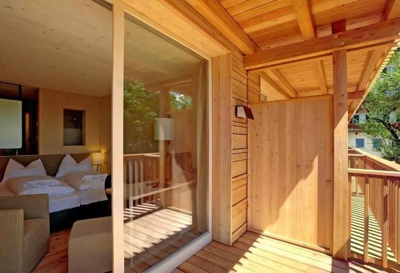 ペンション Gasthof Neumayr