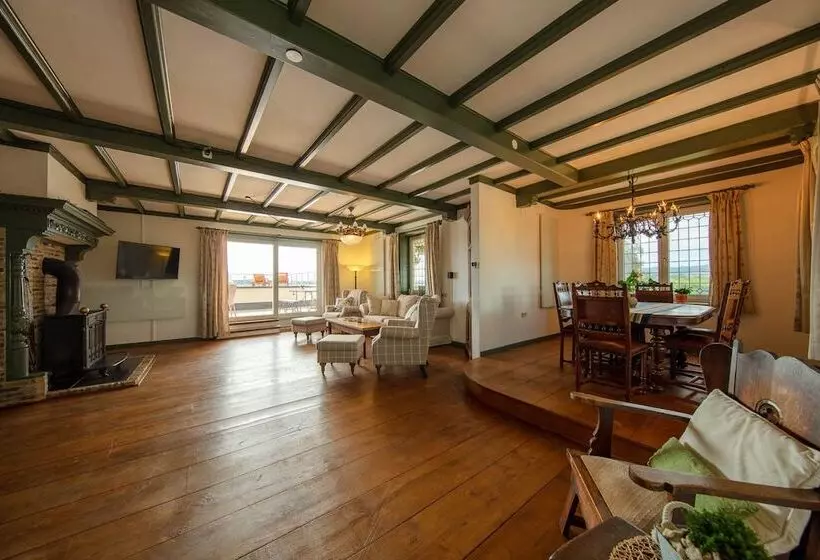 Pensió Klein Holland