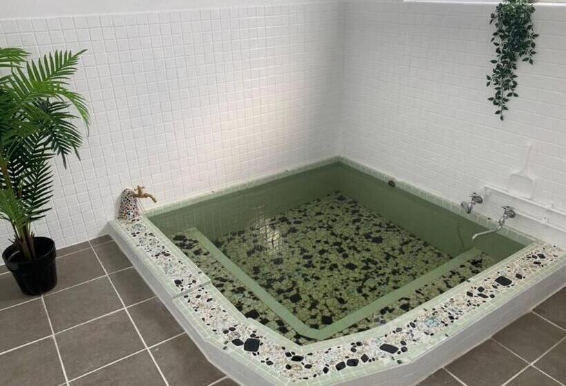 民泊 47ハウス 家族でも楽しめる温泉付き一軒家