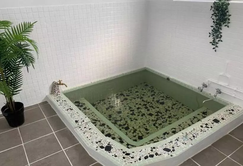 民泊 47ハウス   家族でも楽しめる温泉付き一軒家