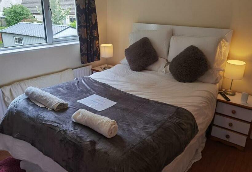 تختخواب و صبحانه Travelmore