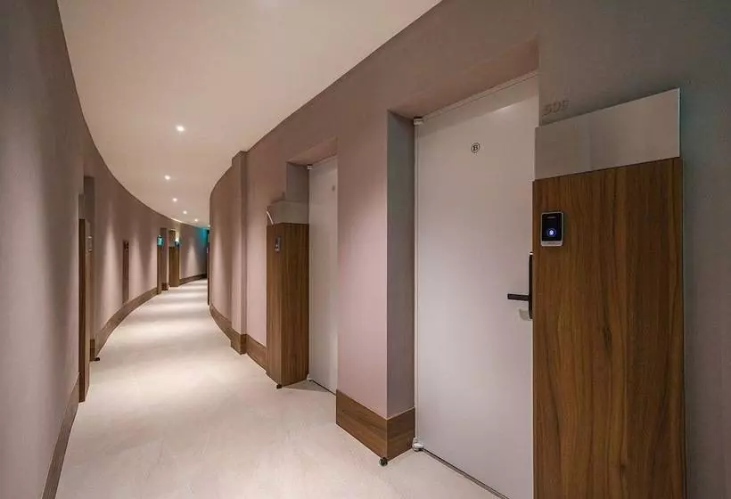 Brown Dot Hotel Eurwangri