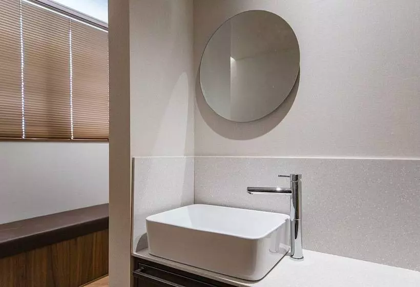 Brown Dot Hotel Eurwangri