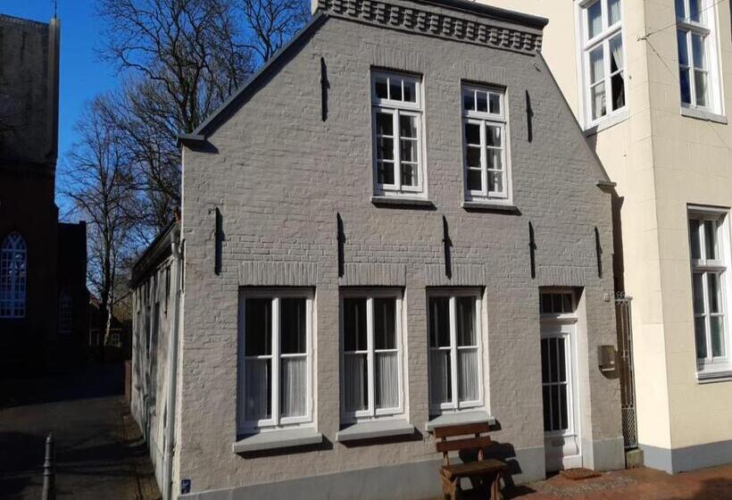Ferienwohnung Im Historischen Zentrum 25562