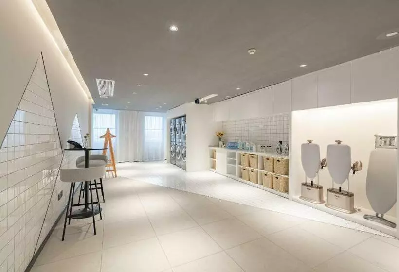 Atour Hotel Hai An City Government