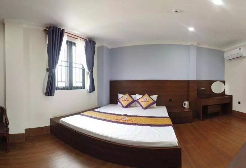 هتل Khách Sạn Sớm Phú Quý   Ninh Thuận