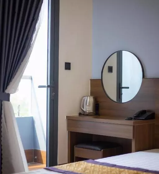 هتل Khách Sạn Sớm Phú Quý   Ninh Thuận