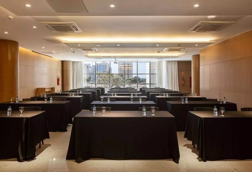 هتل Ramada By Wyndham Brasilia Alvorada