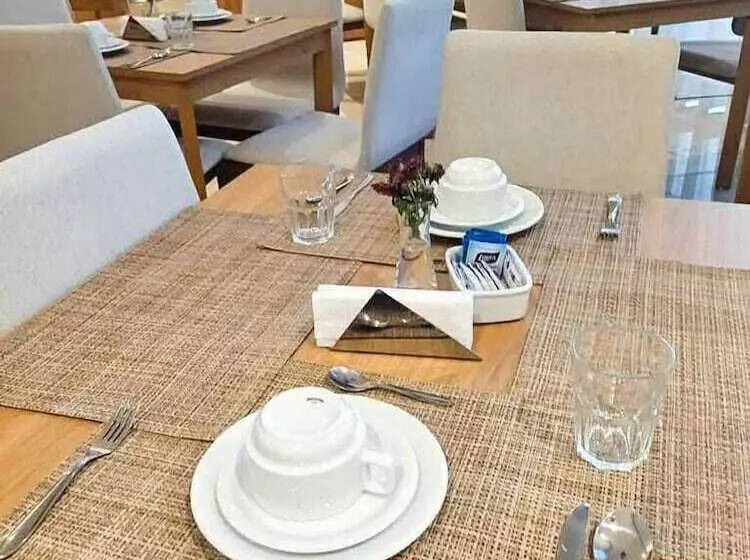 هتل Ramada By Wyndham Brasilia Alvorada