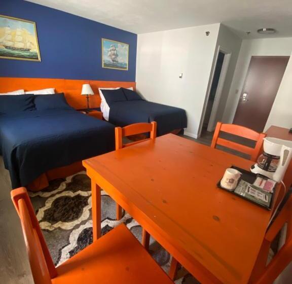 Отель Ships Inn