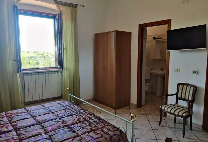 ペンション Affittacamere La Rondinella