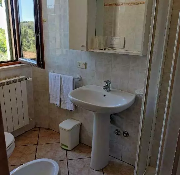 ペンション Affittacamere La Rondinella