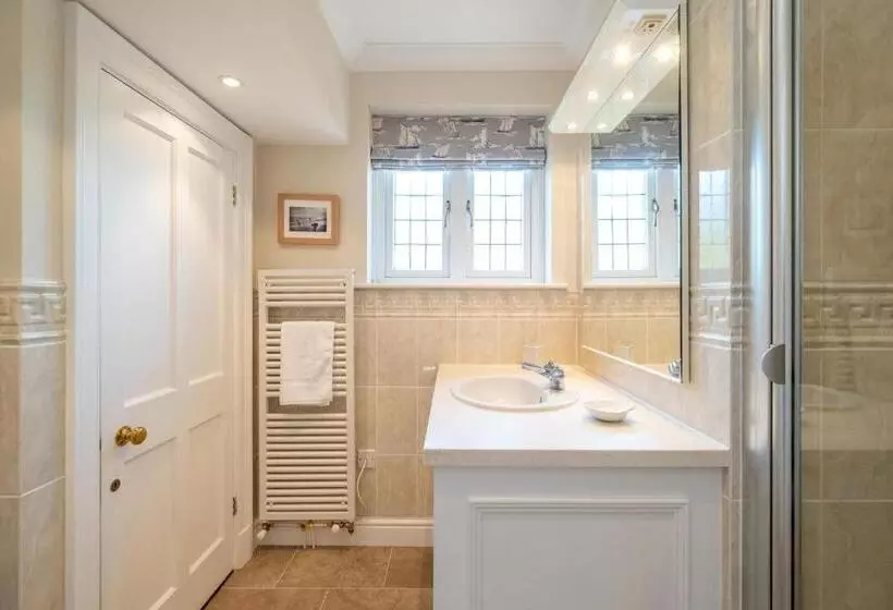 12 Prevetts Way   Aldeburgh Coastal Cottages