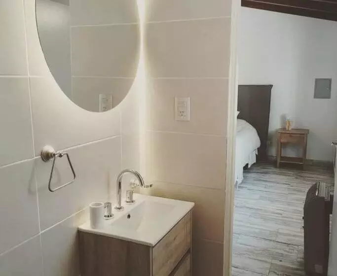 Casa Completa En El Corazón De Chacras